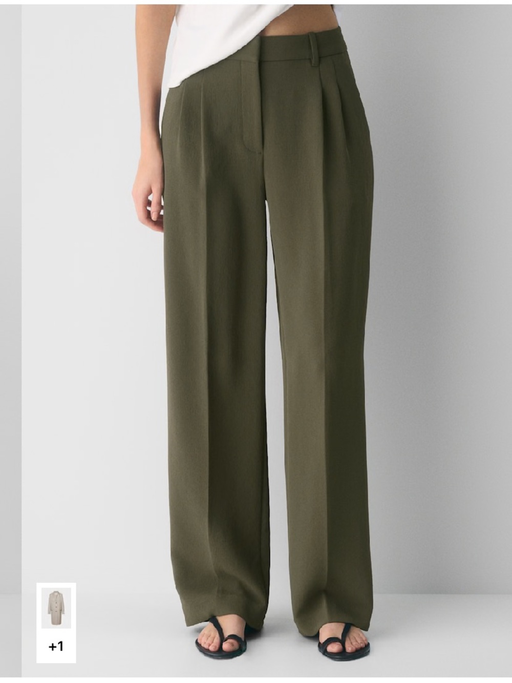 Dark Green Aritzia effortless pant- like new!
